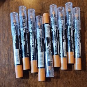 L.A COLORS Make up lot HUGE
